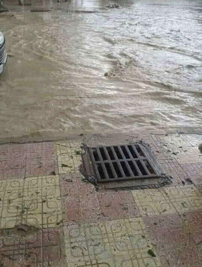 Here&rsquo;s What Happens When Designers Work Without Common Sense, In 79 Hilarious Pics