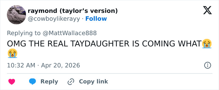 Taylor Swift’s Recent Appearance And Behavior Spur Pregnancy Rumors