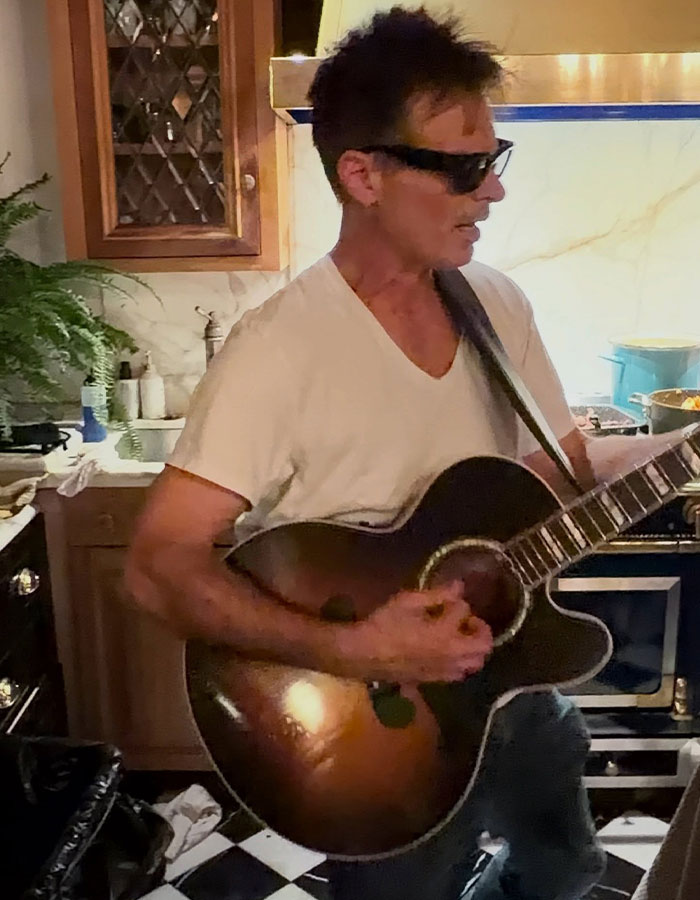 Patrick Muldoon’s Final Posts Break Fans’ Hearts After ‘Melrose Place’ Star Passes Away Unexpectedly At 57