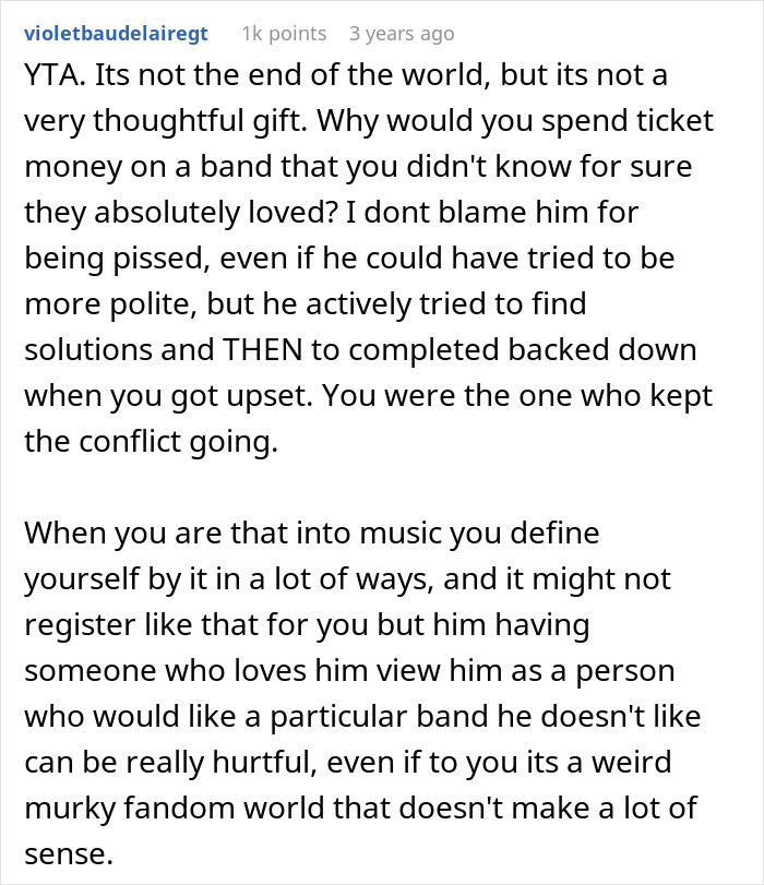 Woman Buys Concert Tickets For BF&rsquo;s Birthday Because He &ldquo;Loves Bands&rdquo;, His Reaction Makes Her Cry
