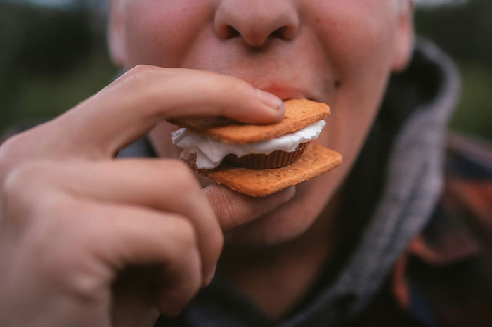 37 Healthcare Workers Warn About Things You Should Never Do To Your Body