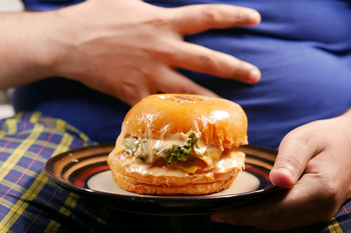 37 Healthcare Workers Warn About Things You Should Never Do To Your Body