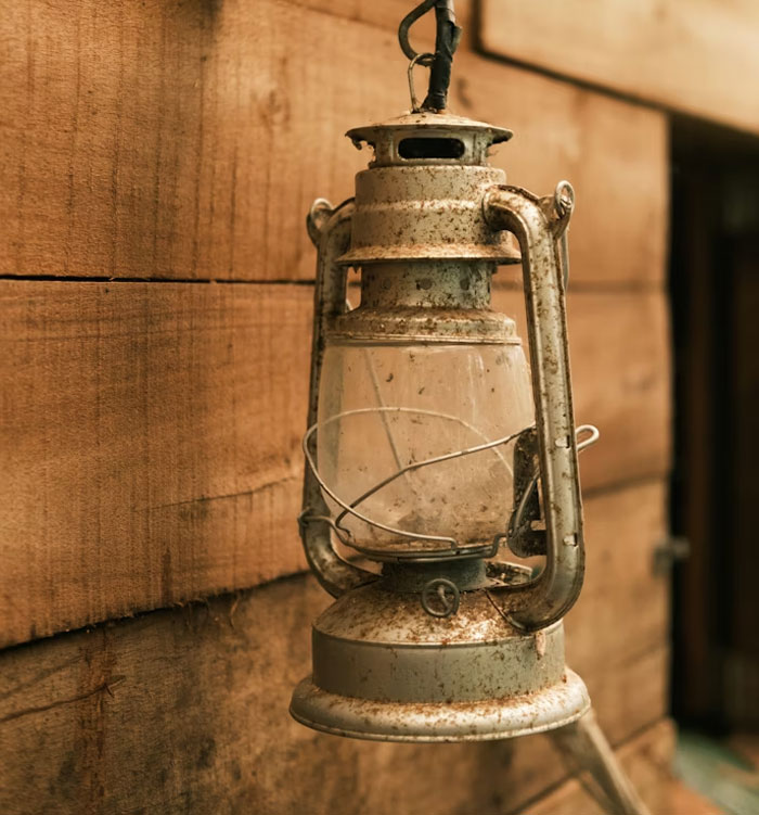 &ldquo;I Think It&rsquo;s Where The Aliens Are&rdquo;: 69 Urban Legends That Still Freak People Out