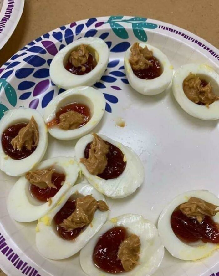 &ldquo;Apple Mayo Sandwich&rdquo;: 73 Cursed Food Pics Straight From The Depths Of Hell