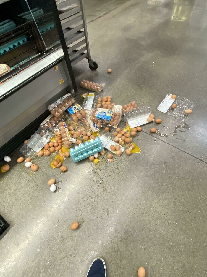 &ldquo;Duct Tape Won&rsquo;t Help&rdquo;: 69 Times People&rsquo;s Mistakes Came With A Huge Price Tag (New Pics)