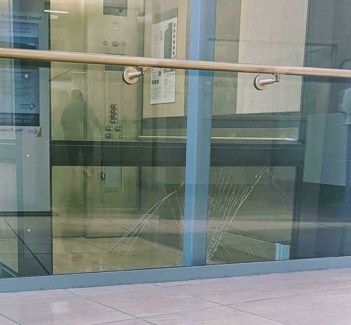 &ldquo;Duct Tape Won&rsquo;t Help&rdquo;: 69 Times People&rsquo;s Mistakes Came With A Huge Price Tag (New Pics)