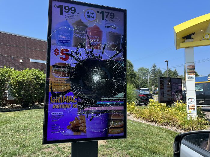 &ldquo;Duct Tape Won&rsquo;t Help&rdquo;: 69 Times People&rsquo;s Mistakes Came With A Huge Price Tag (New Pics)