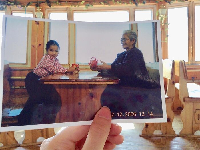 40 &ldquo;Dear Photograph&rdquo; Moments Where People Revisit Their Past In The Most Emotional Way