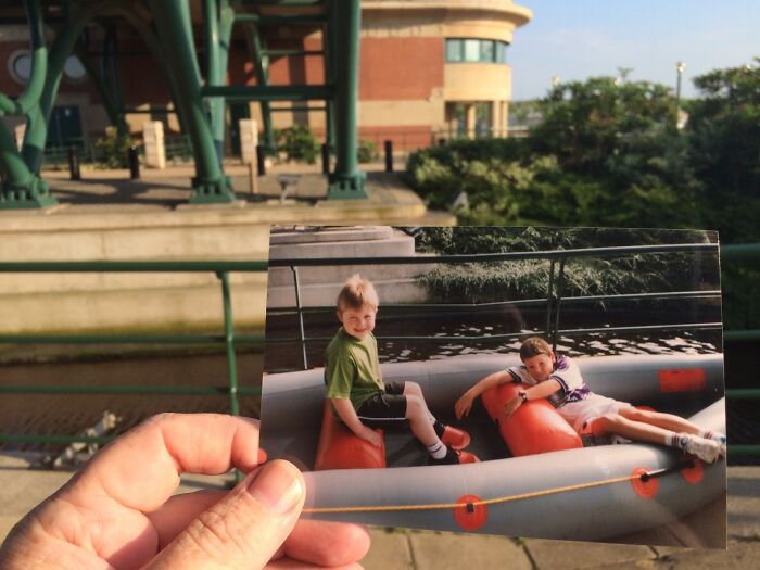 40 &ldquo;Dear Photograph&rdquo; Moments Where People Revisit Their Past In The Most Emotional Way