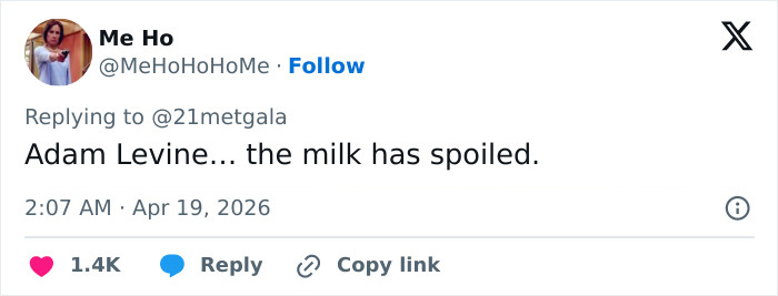 “The Milk Has Spoiled”: Adam Levine’s New Red Carpet Look Leaves Fans Stunned