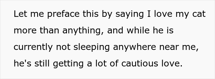 Woman Brings Home Cute Senior Cat, Accidentally Signs Up For Matching Tapeworms And Expensive Regret