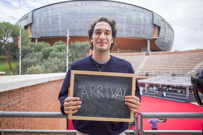 This Photographer Asked People About Their Favorite Movies And Uncovered Many Hidden Film Gems (24 New Pics)