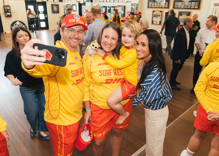 &ldquo;Such A Strange Response&rdquo;: Meghan Markle&rsquo;s Facade “Cracks” While Speaking With Bondi Beach Survivor In Viral Clip