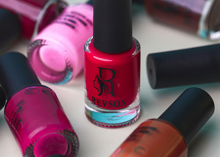 People Believe That These 75 Random Signs Show Our Economy Is Not Doing That Well