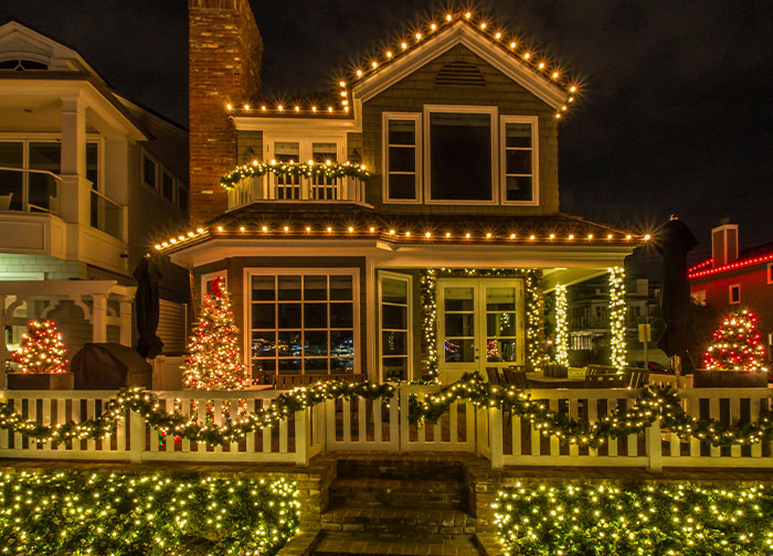 &ldquo;$200 Worth Of Pizza For $1.3M&rdquo;: 85 Times The Ultra-Rich Spent Money In Ways That Feel Almost Offensive