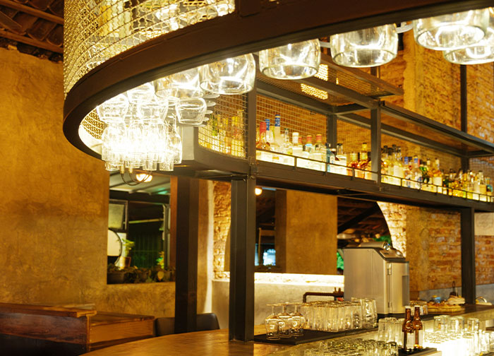 &ldquo;$200 Worth Of Pizza For $1.3M&rdquo;: 85 Times The Ultra-Rich Spent Money In Ways That Feel Almost Offensive