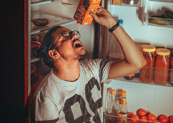 87 People Are Sharing Stories About Their Weird Roommates And It’s Wild