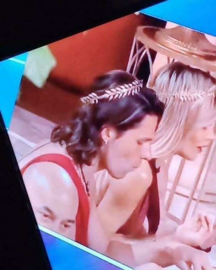 115 Misleading And Confusing Photos That Seem Like A Glitch In Real Life (New Pics)