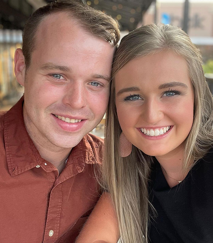 “Courageous” Girl Accusing Joseph Duggar Of Horrific Acts “Strong Enough To Share Her Story”