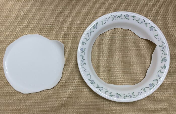 &ldquo;Decided To Fall Apart Before My Wedding&rdquo;: 59 Times Things Broke So Badly, It Looked Intentional