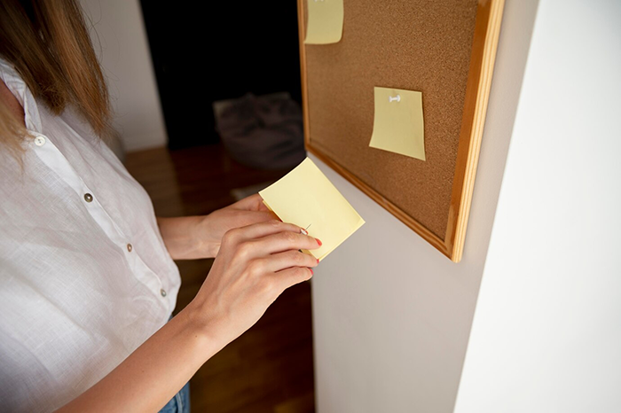 Guy Takes Revenge On Crazy Roommate And Moves Out, Meets Her 20 Years Later And Tells Her Everything