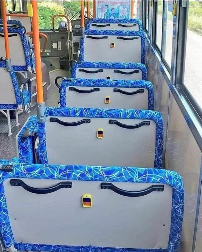 This Page Shared 60 Funny Pareidolia Pics That Prove Even Random Objects Have Personality