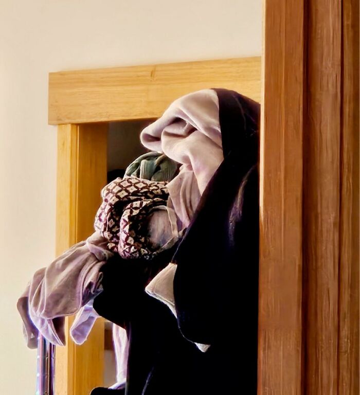 This Page Shared 60 Funny Pareidolia Pics That Prove Even Random Objects Have Personality