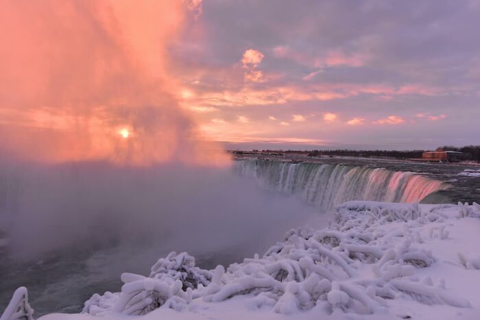 These 35 Top Photos From The 2026 Niagara Frozen Falls Contest Turn Niagara Into A Winter Dream