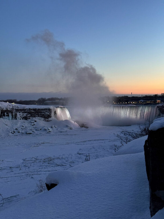 These 35 Top Photos From The 2026 Niagara Frozen Falls Contest Turn Niagara Into A Winter Dream
