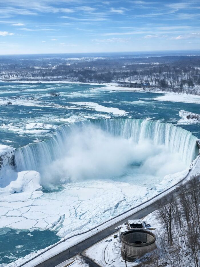 These 35 Top Photos From The 2026 Niagara Frozen Falls Contest Turn Niagara Into A Winter Dream