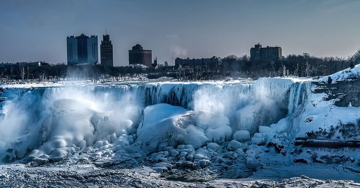 These 35 Top Photos From The 2026 Niagara Frozen Falls Contest Turn Niagara Into A Winter Dream