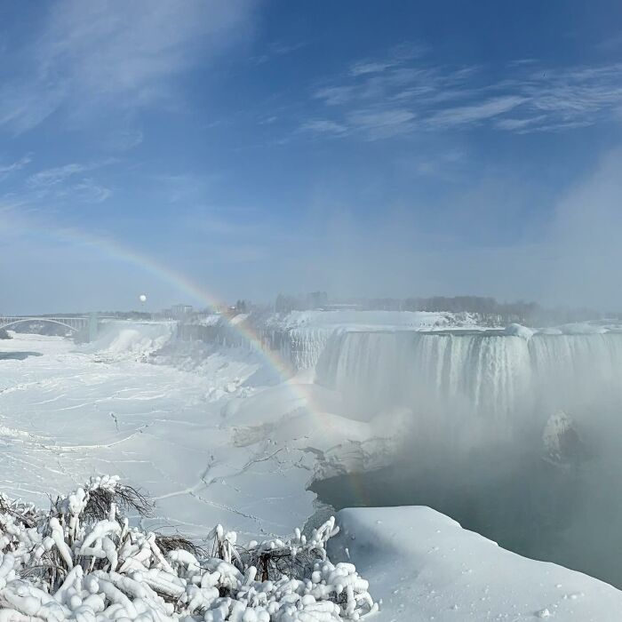 These 35 Top Photos From The 2026 Niagara Frozen Falls Contest Turn Niagara Into A Winter Dream
