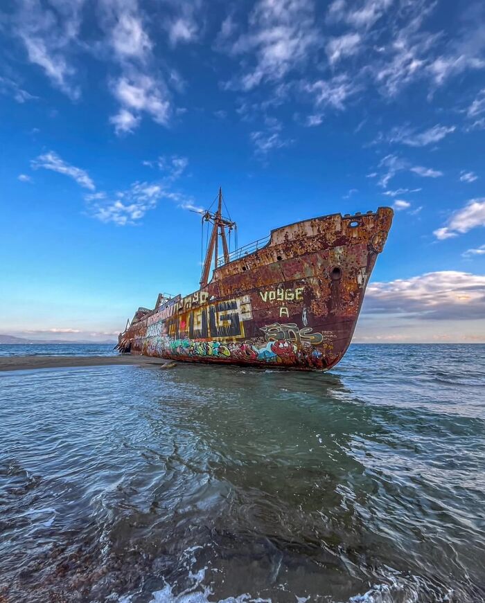 This Page Shared 55 Abandoned Spots That Look Straight Out Of A Post-Apocalyptic Movie