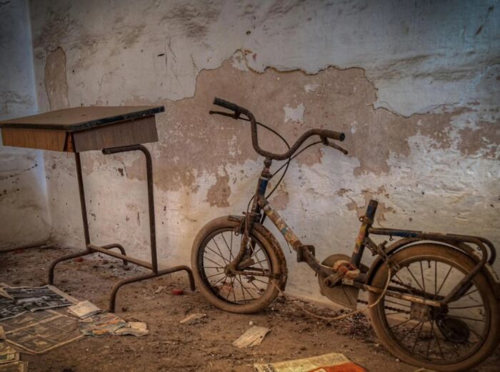 This Page Shared 55 Abandoned Spots That Look Straight Out Of A Post-Apocalyptic Movie