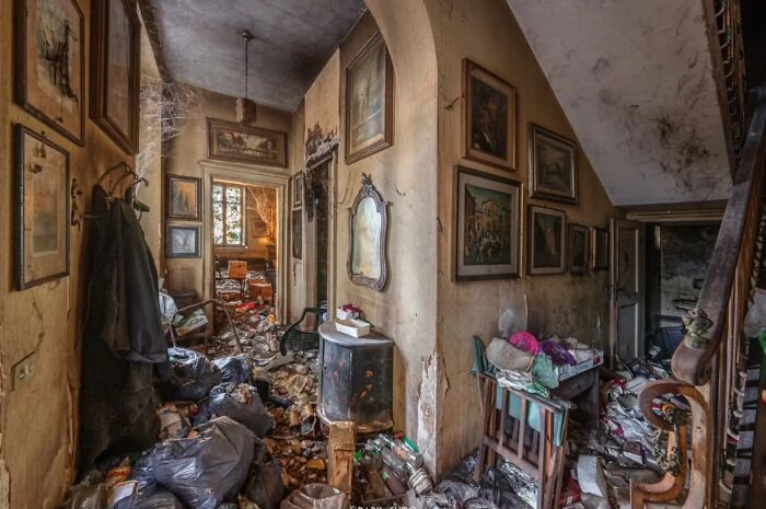 This Page Shared 55 Abandoned Spots That Look Straight Out Of A Post-Apocalyptic Movie