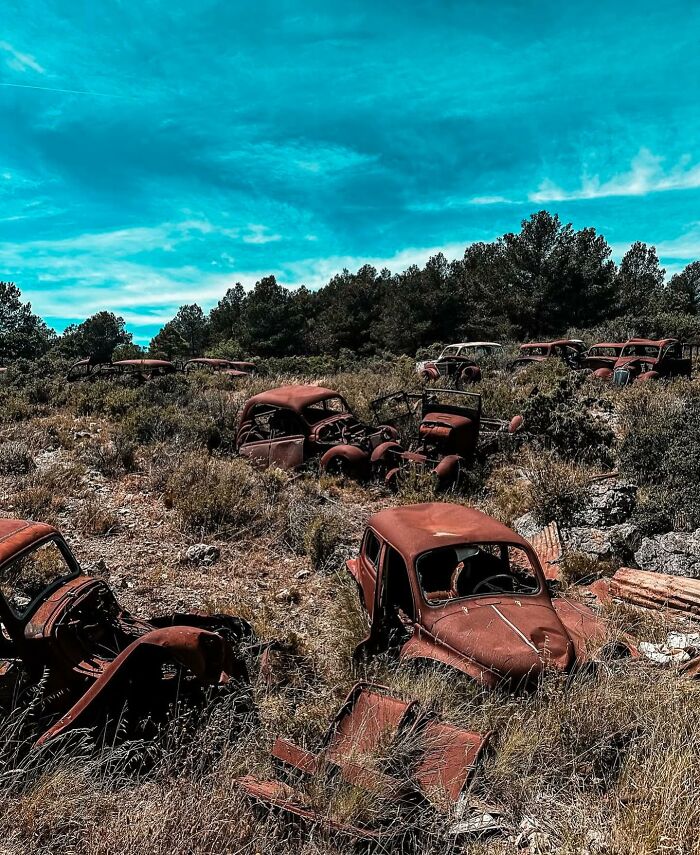 This Page Shared 55 Abandoned Spots That Look Straight Out Of A Post-Apocalyptic Movie