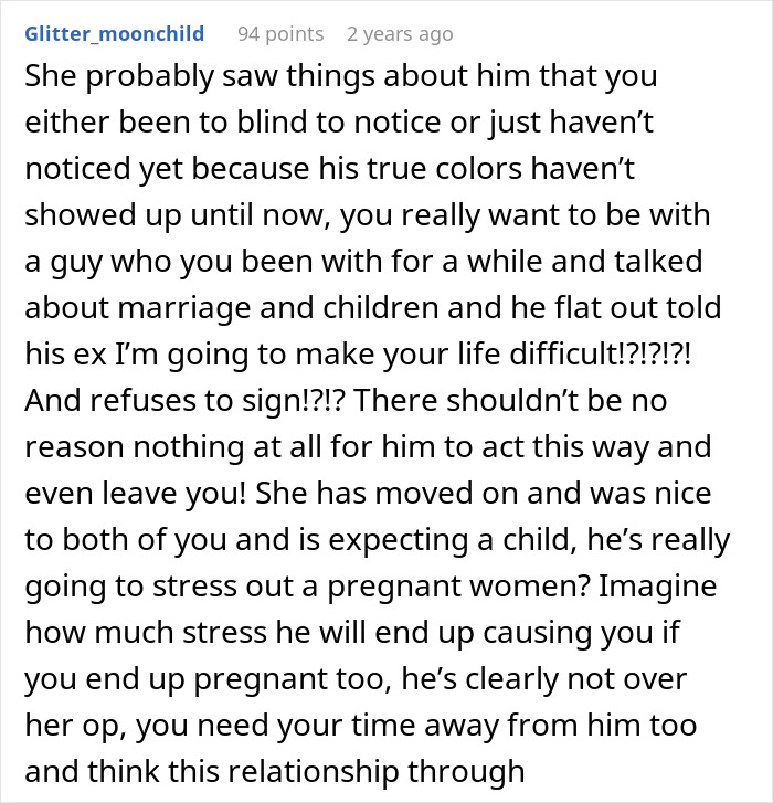 Guy Refuses To Sign Divorce Papers Now That His Childfree Ex Has A Baby Bump