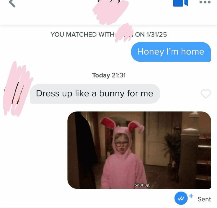 60 Unhinged Chats Women Had On Dating Apps That Might Convince You To Stay Single