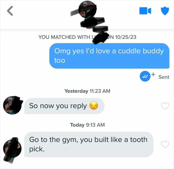 60 Unhinged Chats Women Had On Dating Apps That Might Convince You To Stay Single