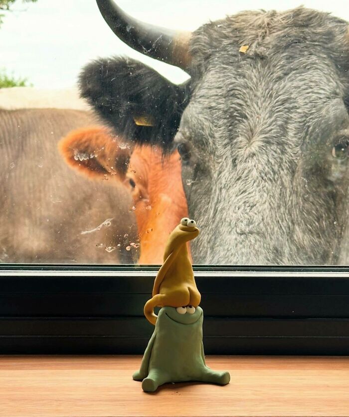 This Artist Hand-Sculpts Adorably Wonky Creatures With Their Own Personalities (50 Pics)