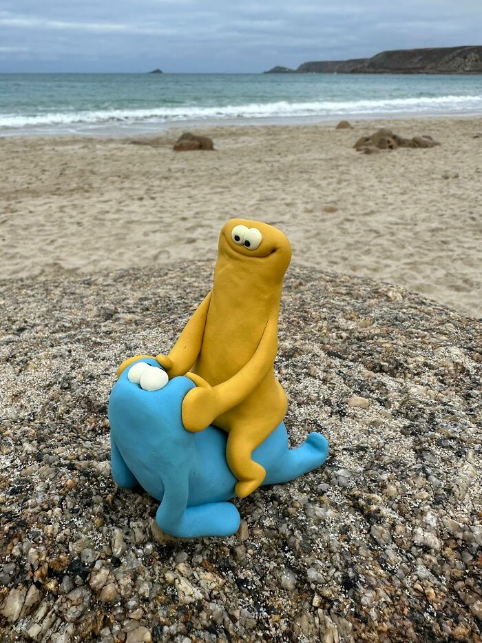 This Artist Hand-Sculpts Adorably Wonky Creatures With Their Own Personalities (50 Pics)