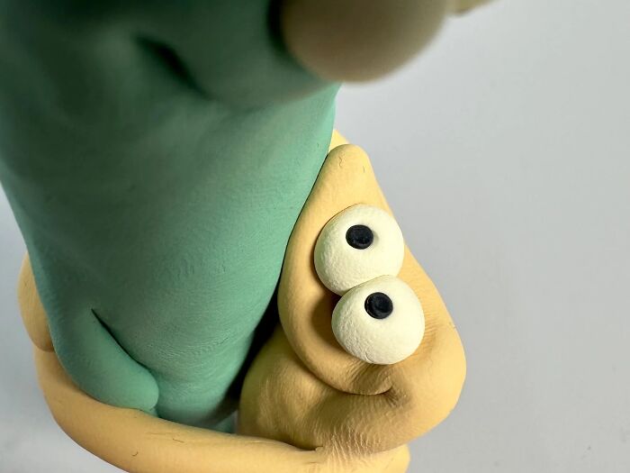 This Artist Hand-Sculpts Adorably Wonky Creatures With Their Own Personalities (50 Pics)