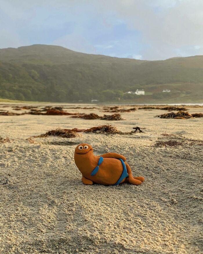 This Artist Hand-Sculpts Adorably Wonky Creatures With Their Own Personalities (50 Pics)