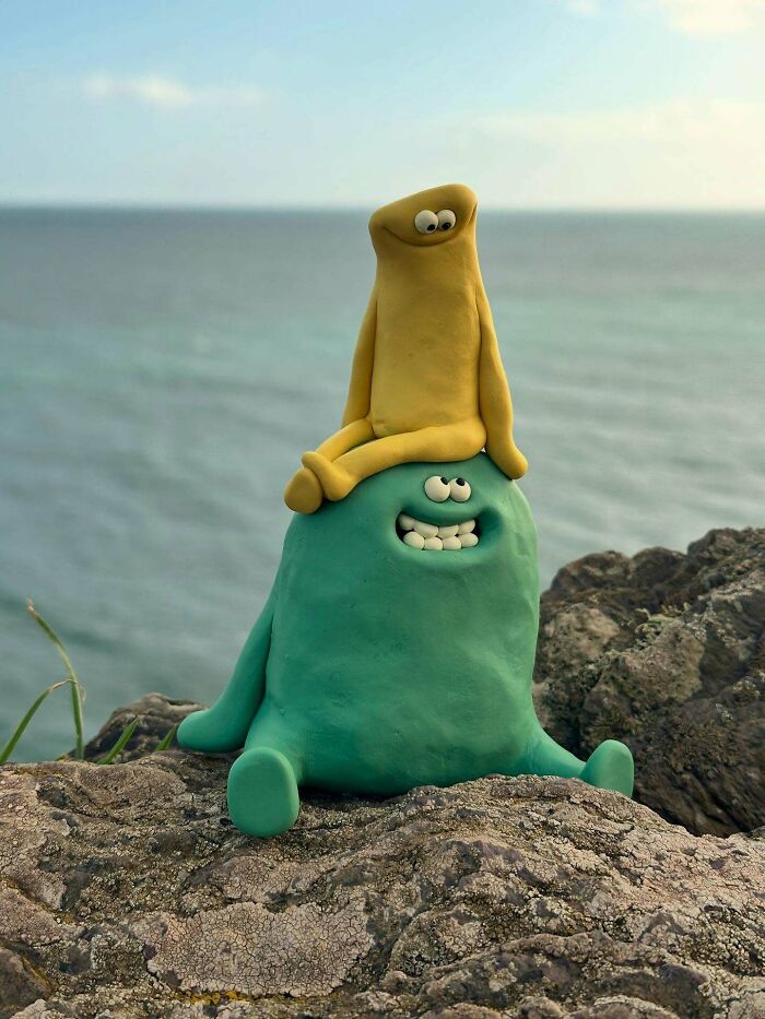 This Artist Hand-Sculpts Adorably Wonky Creatures With Their Own Personalities (50 Pics)