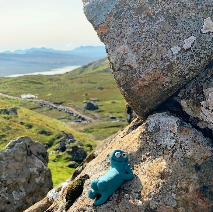 This Artist Hand-Sculpts Adorably Wonky Creatures With Their Own Personalities (50 Pics)