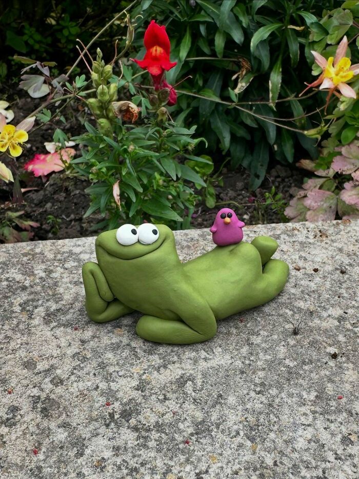 This Artist Hand-Sculpts Adorably Wonky Creatures With Their Own Personalities (50 Pics)