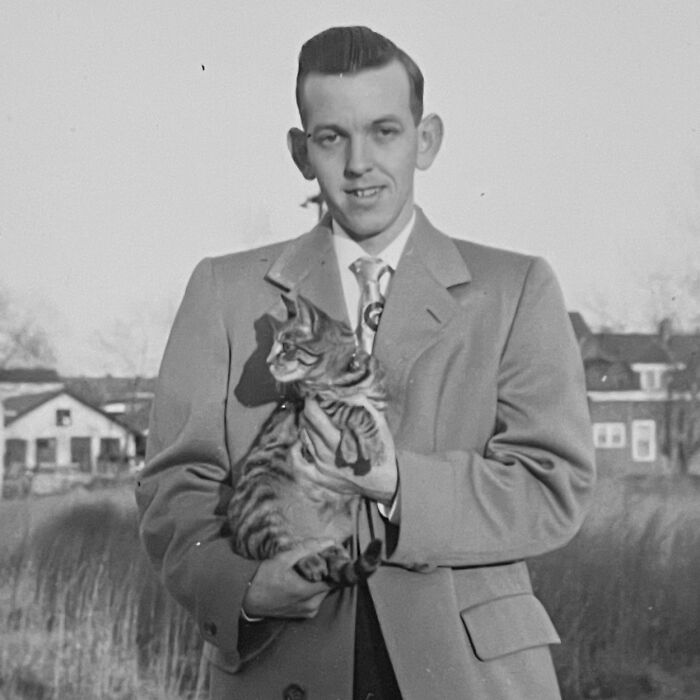 100 Fascinating Historical Photos That Might Change Your Perspective On Cats, As Shared By This Page (New Pics)