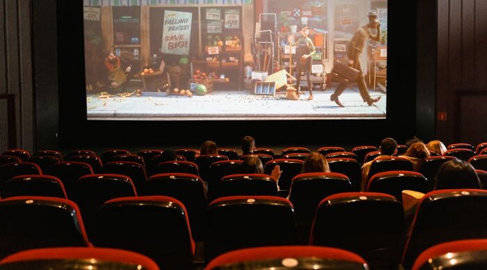 &ldquo;Can You Guess The Movie By The Cast?&rdquo;: Only True Fans Will Get 15/20 In This Quiz