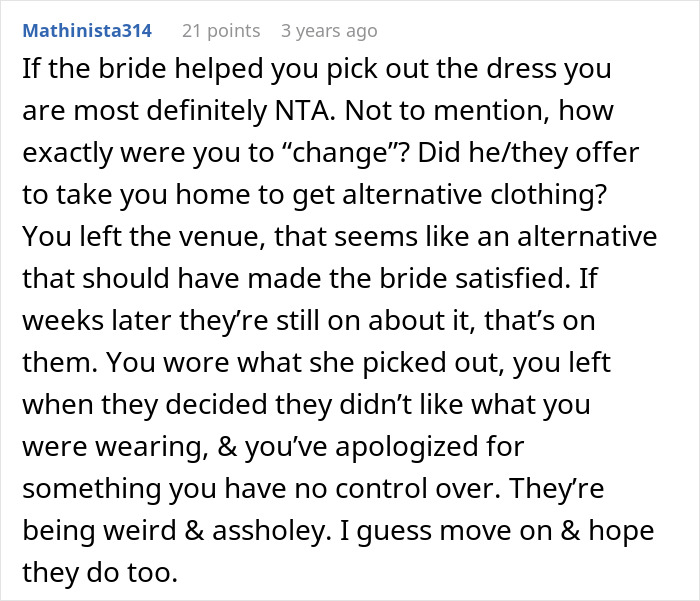 Groom Throws Out His Own Sis From The Wedding, Mad She Won&rsquo;t Change The Dress His Own Bride Picked