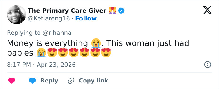 “Isn’t Empowerment, Just Desperate Marketing”: Rihanna&rsquo;s Racy Lingerie Pics Brutally Dragged Online